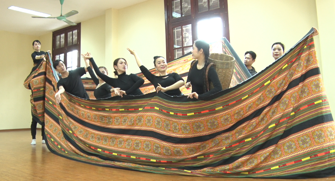 Chuyện nghề của một Biên đạo múa trẻ