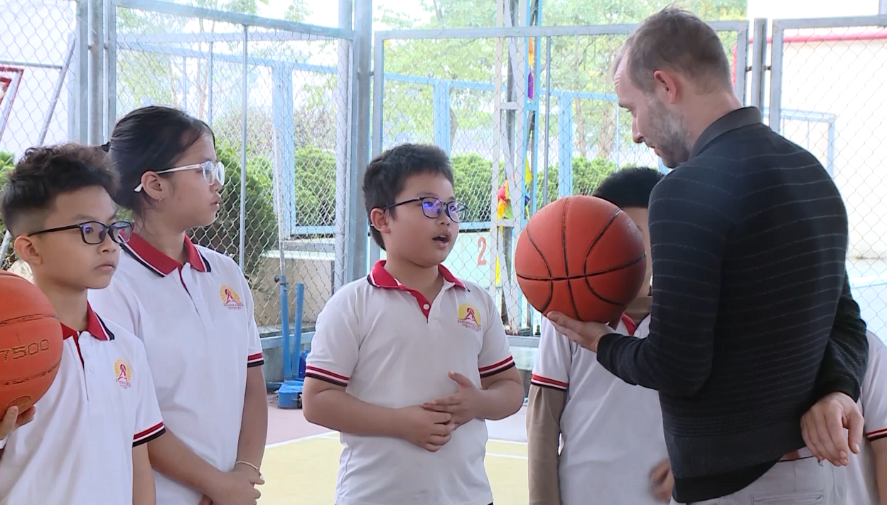 Tiến bước lên Đoàn