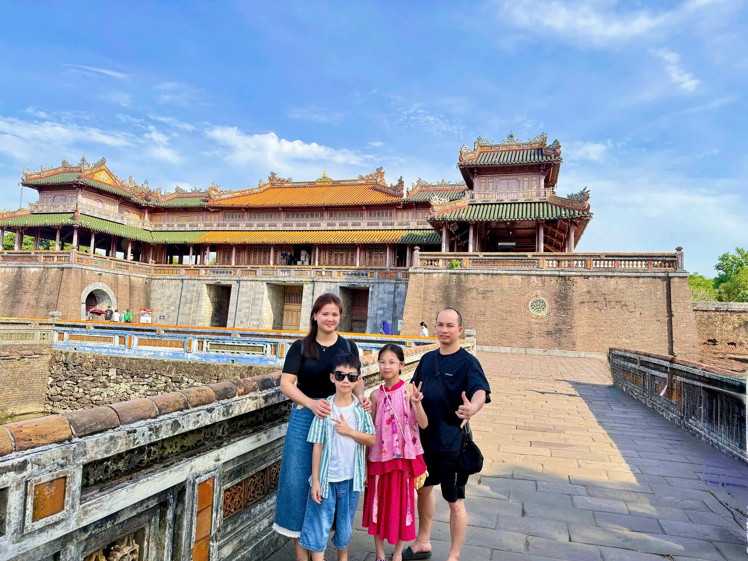 Dạy trẻ có quyền được yếu đuối - Nền tảng của sự tự tin