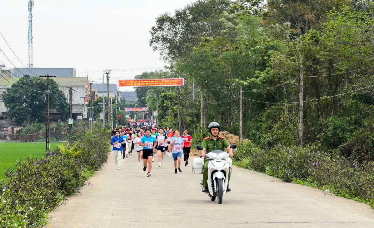 Xã Cẩm Tú phát động ngày chạy Olympic vì sức khoẻ toàn dân – Vì an ninh tổ quốc và Giải Việt dã truyền thống lần thứ I, năm 2026