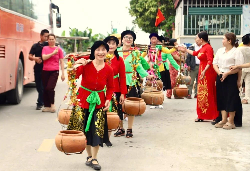 Hội làng Quỳ Chử