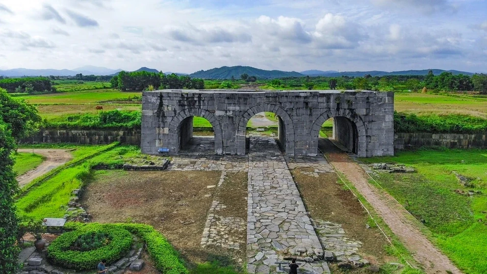 Ban hành quy định tiếp nhận, quản lý, sử dụng tiền công đức, tài trợ áp dụng tại di tích trên địa bàn tỉnh