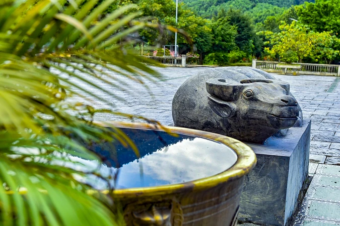 Đền Chín Gian - dấu ấn văn hóa Thái giữa đại ngàn xứ Thanh