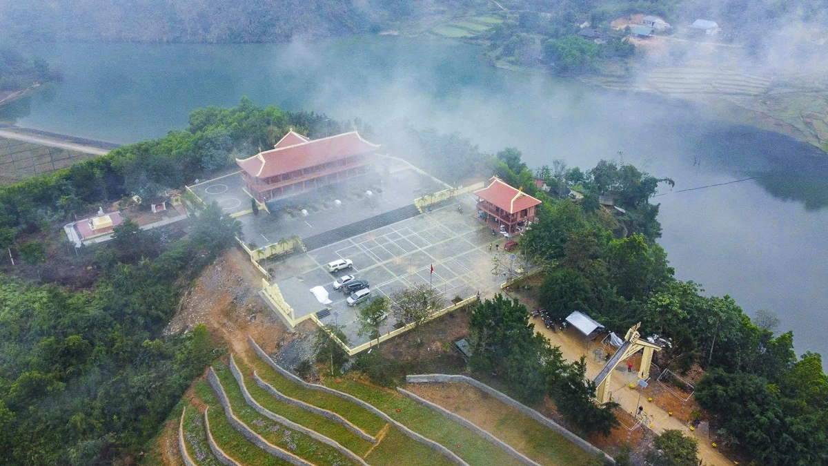 Đền Chín Gian - dấu ấn văn hóa Thái giữa đại ngàn xứ Thanh