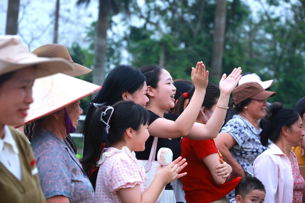 Lễ hội Kẻ Rị - Kẻ Chè - hồn quê thức dậy