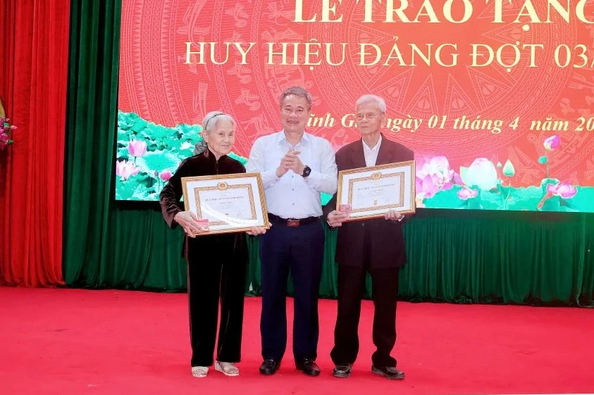 Phường Tĩnh Gia học tập, quán triệt, triển khai thực hiện Nghị quyết Đại hội XIV của Đảng và các Nghị quyết của Bộ Chính trị