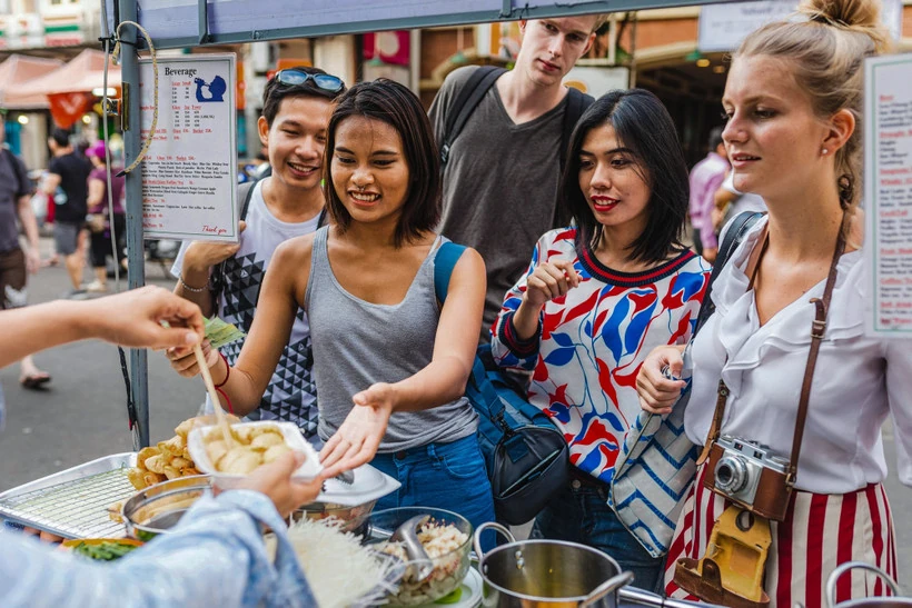 Du khách Việt lọt top tín đồ” du lịch ẩm thực hàng đầu châu Á