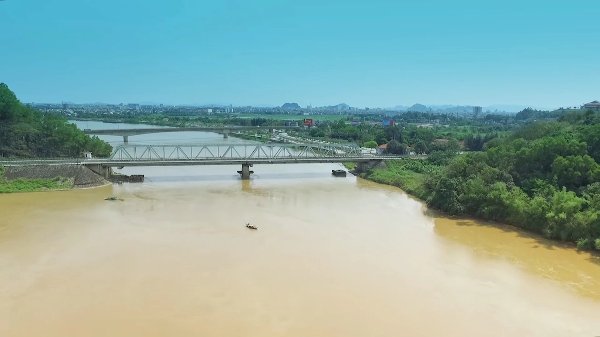 Cảm xúc Hàm Rồng