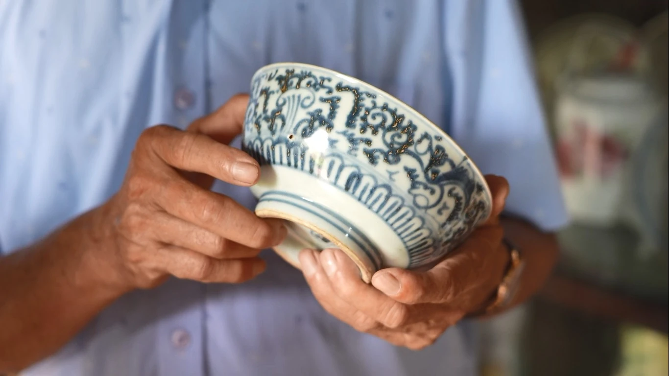 Độc đáo tấm bản đồ từ đĩa cổ