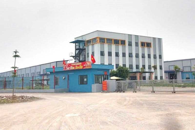 Phía sau cổng làng (Bài 3): Gắn kết nguồn cội