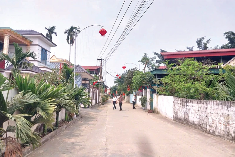 Phía sau cổng làng (Bài 3): Gắn kết nguồn cội