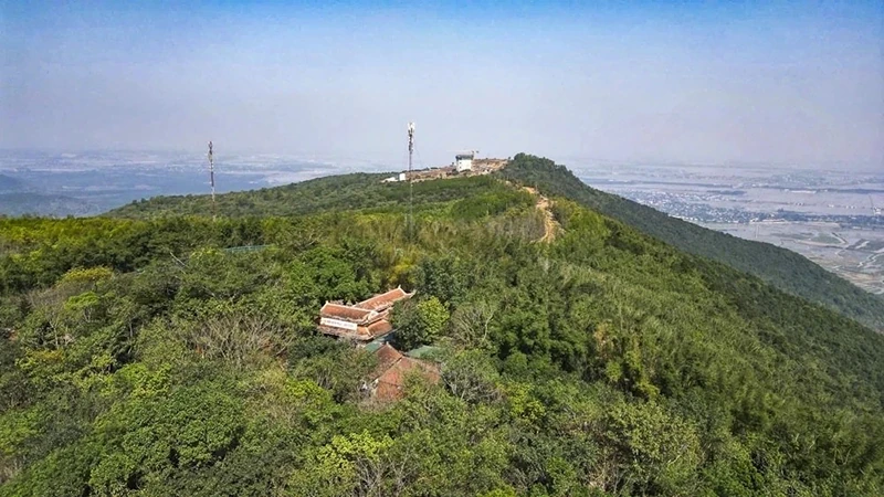 Theo dấu Bà Triệu