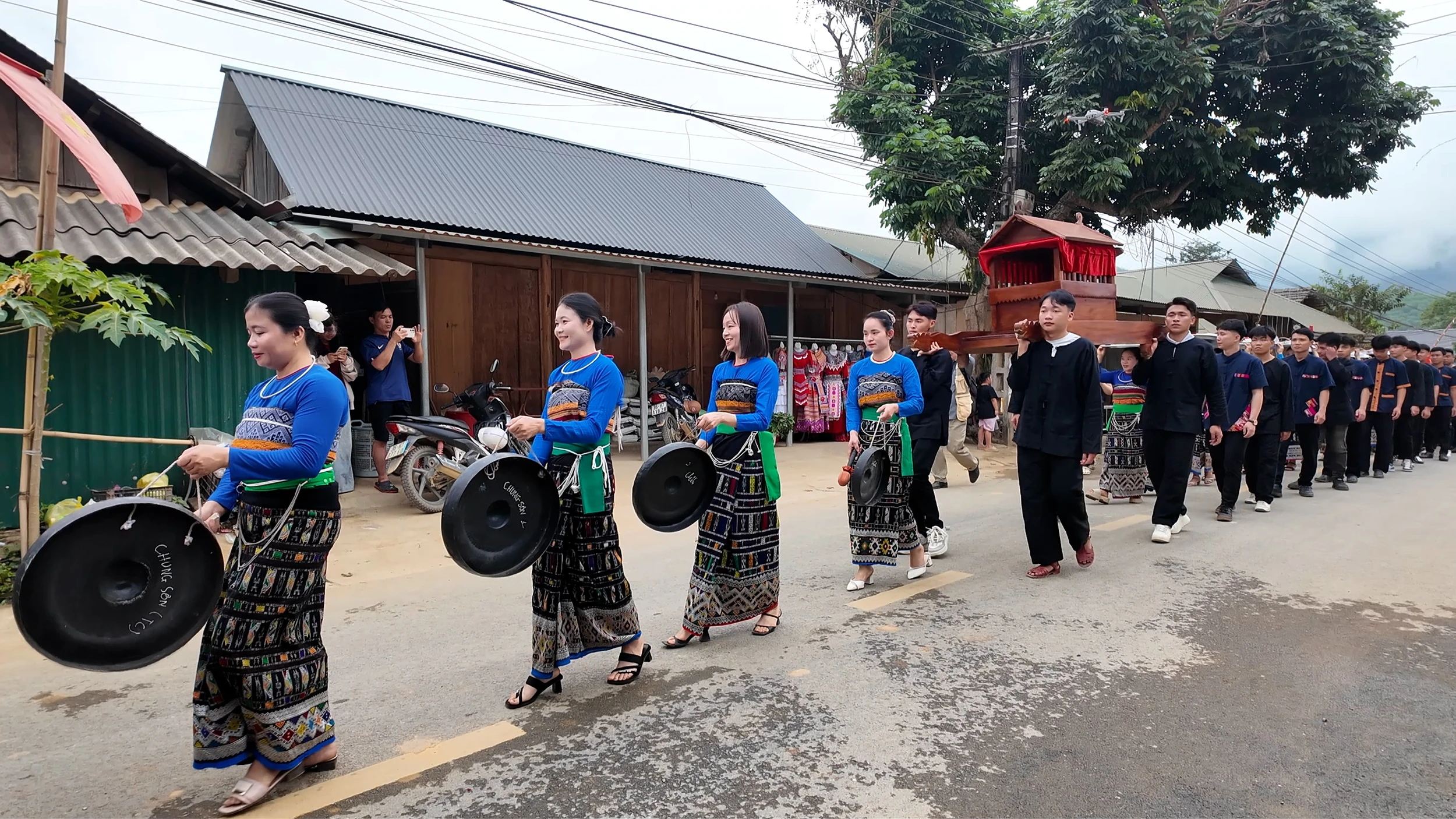 Hòn Đá vía trong tâm thức đồng bào vùng cao