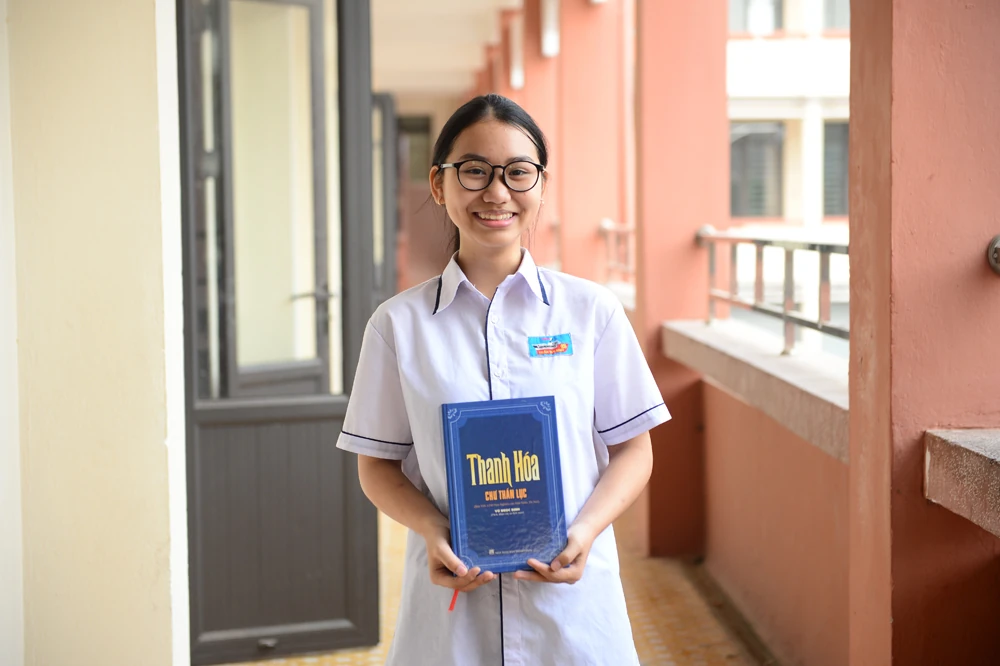 Người trẻ viết tiếp những câu chuyện lịch sử (Bài 1): Yêu quê hương qua từng trang sách