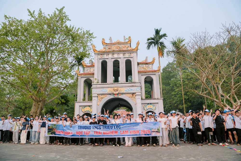 Người trẻ viết tiếp câu chuyện lịch sử (Bài 2): Tiếp lửa truyền thống yêu nước qua hành trình về nguồn