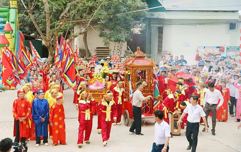 Giữ “hồn cốt” văn hóa vùng đất ven bờ sông Mã