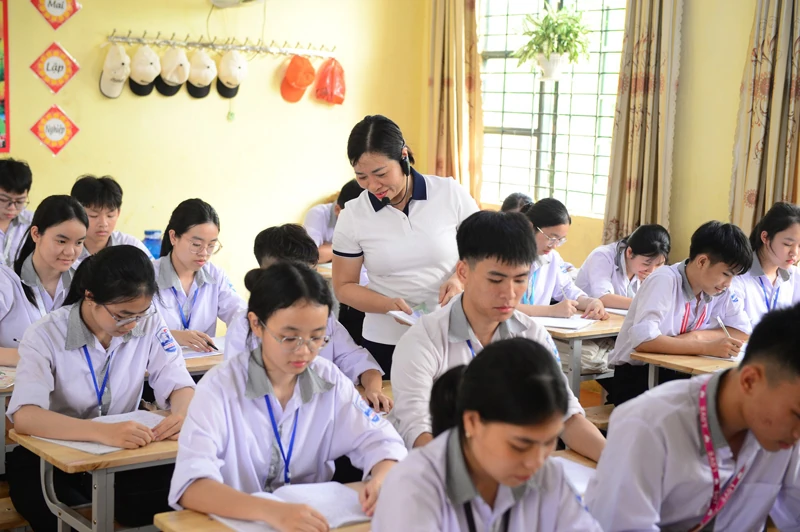 Định hướng, phân luồng học sinh cuối cấp