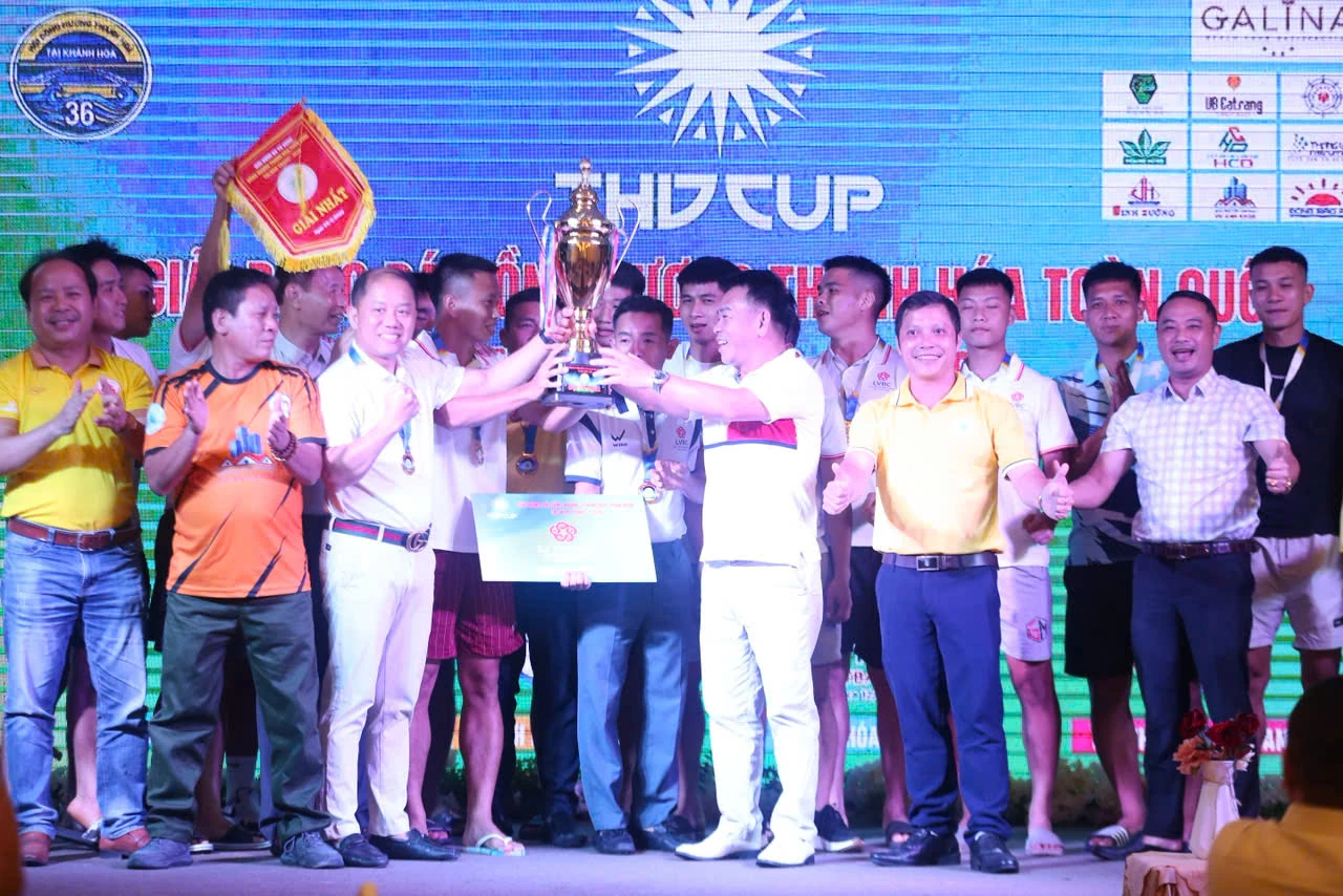 Sôi nổi Giải bóng đá đồng hương Thanh Hóa toàn quốc lần thứ I năm 2026