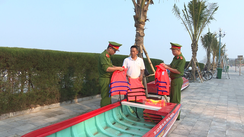 Sẵn sàng phương án đảm bảo an ninh trật tự cho du lịch biển Hải Hòa