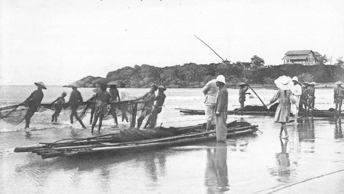 [Thanh Hóa xưa và nay] Làng chài Vinh Sơn: Nét bình yên giữa lòng phố biển