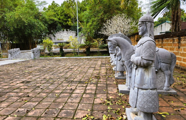 [Thanh Hóa xưa và nay] Lăng, mộ vua Lê Dụ Tông và hành trình hồi hương sau 46 năm 