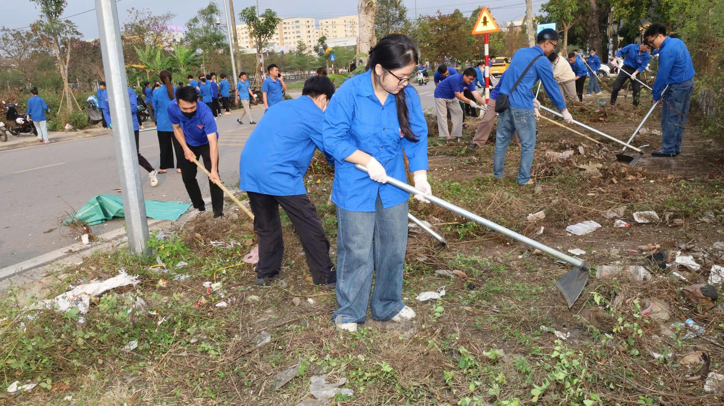 Chung sức làm đẹp cảnh quan đô thị, xây dựng phường Hạc Thành “sáng-xanh-sạch-đẹp”