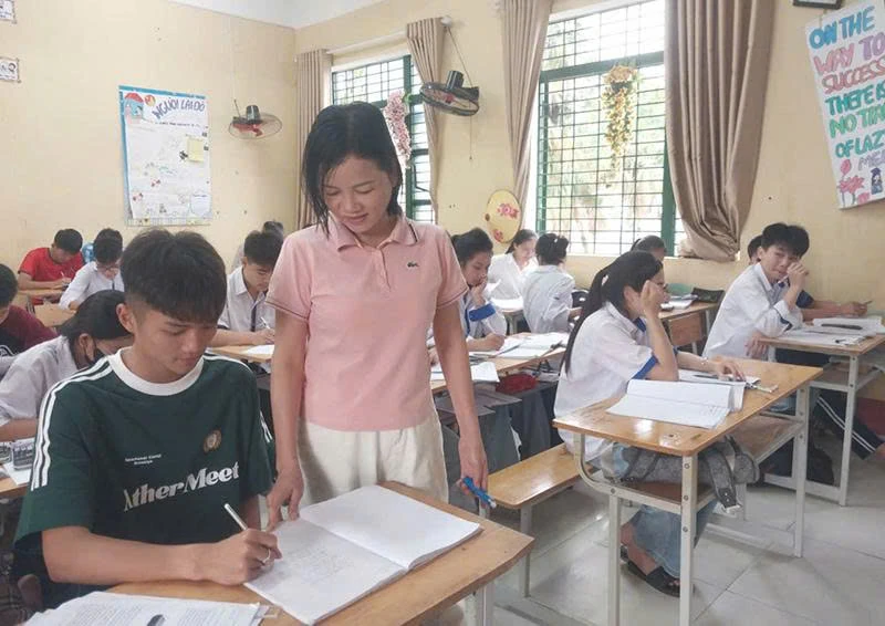Khi học thêm ở trường vượt 2 tiết/môn/tuần