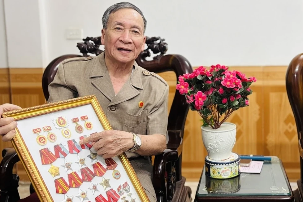 Khúc tráng ca của người lính (Bài cuối): Người trở về từ những “cơn mưa đỏ”