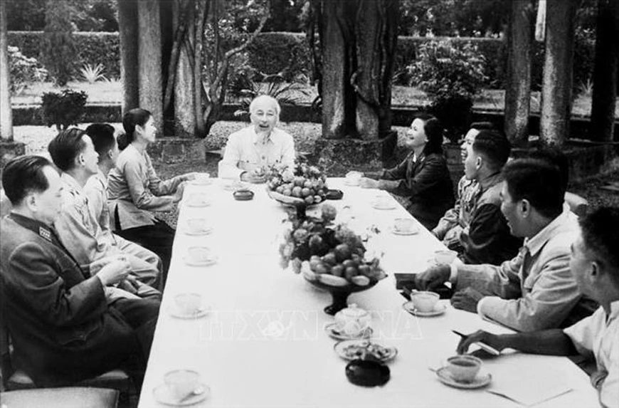 Ngày này năm xưa (2/5): Tờ báo dành riêng cho phụ nữ đầu tiên tại Việt Nam ra đời mang tên Nữ giới chung