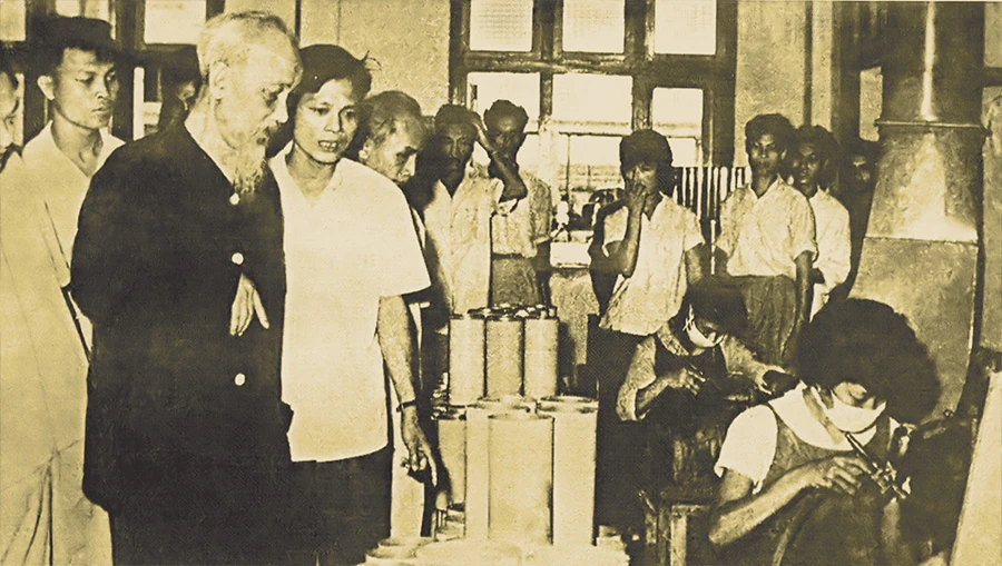 Ngày này năm xưa (28/4): Tổng công kích đợt 2 Chiến dịch Hồ Chí Minh trên toàn mặt trận