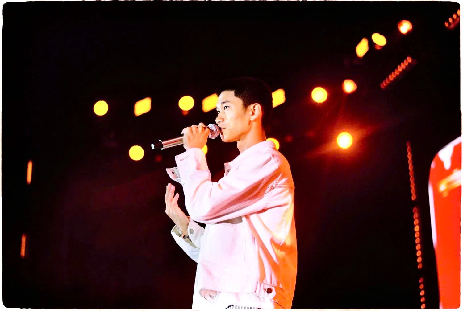 “Thanh âm tự hào” - đêm nhạc ý nghĩa trong những ngày tháng Tư lịch sử