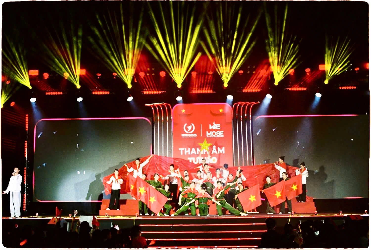 “Thanh âm tự hào” - đêm nhạc ý nghĩa trong những ngày tháng Tư lịch sử