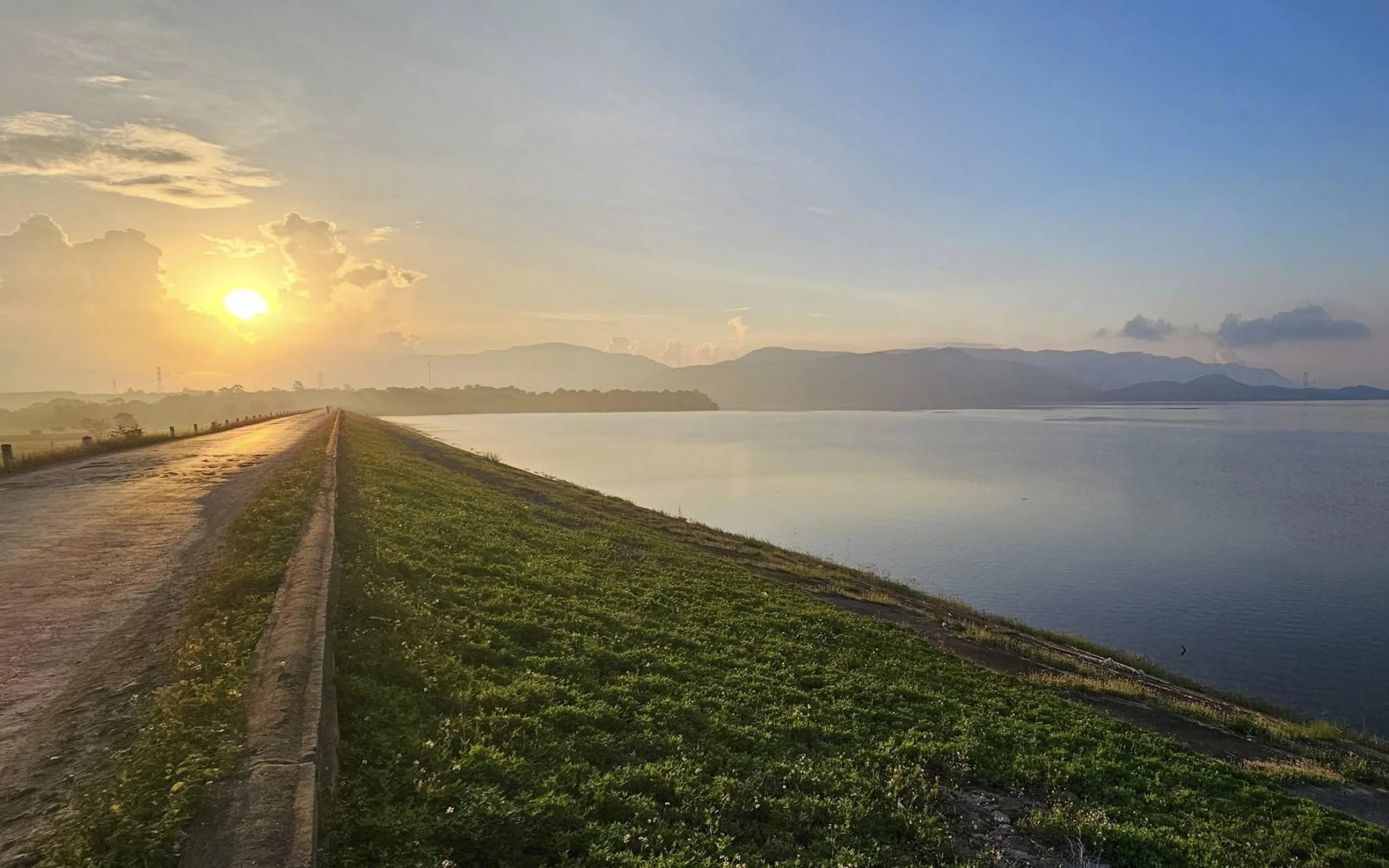 [Thanh Hóa xưa và nay] Hồ Yên Mỹ - dấu ấn thời gian giữa lòng xứ Thanh