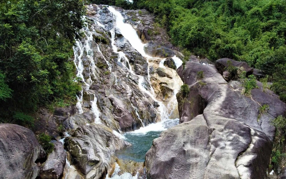[Thanh Hóa xưa và nay] Thác Ma Hao – “viên ngọc” giữa núi rừng