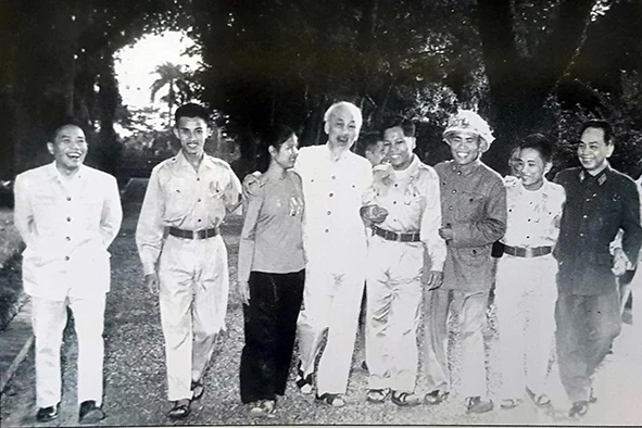 Ngày này năm xưa (4/5): Lãnh tụ Hồ Chí Minh bắt đầu cuộc hành trình lịch sử từ Pác Bó về Tân Trào