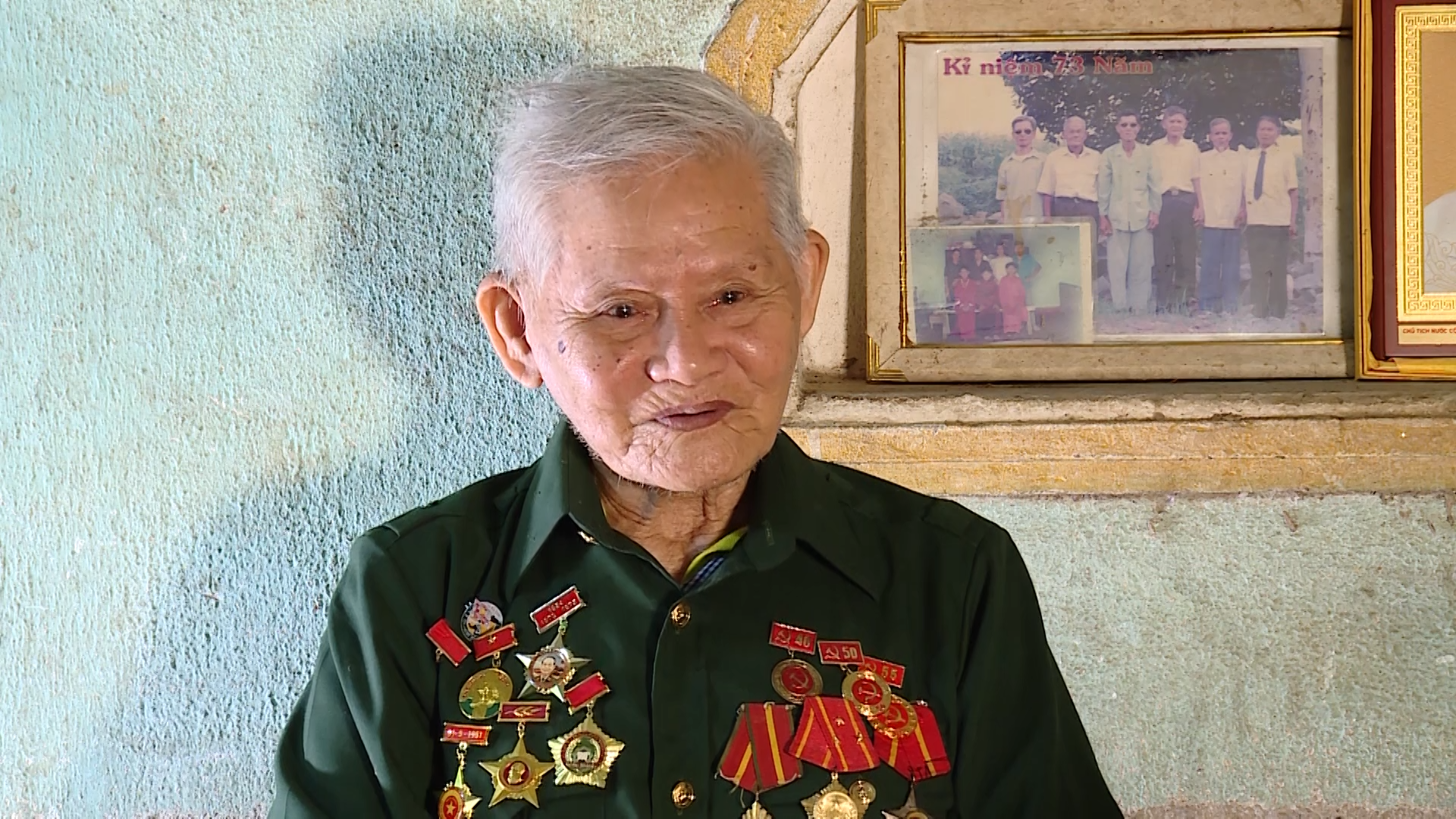 Sáng mãi “Huy hiệu chiến sĩ Điện Biên Phủ”