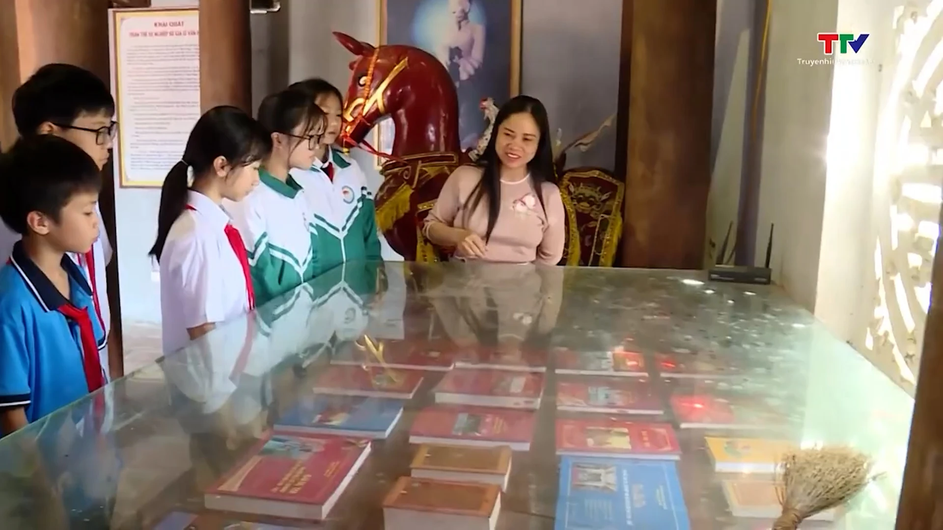 [Thanh Hóa xưa và nay] Giữ gìn và phát huy giá trị văn hóa qua Lễ hội Đền thờ Lê Văn Hưu