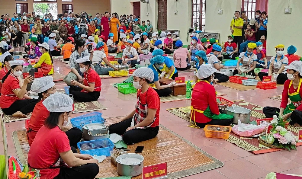 Đa dạng các hoạt động văn hóa, thể thao trong Lễ hội Phủ Nhì