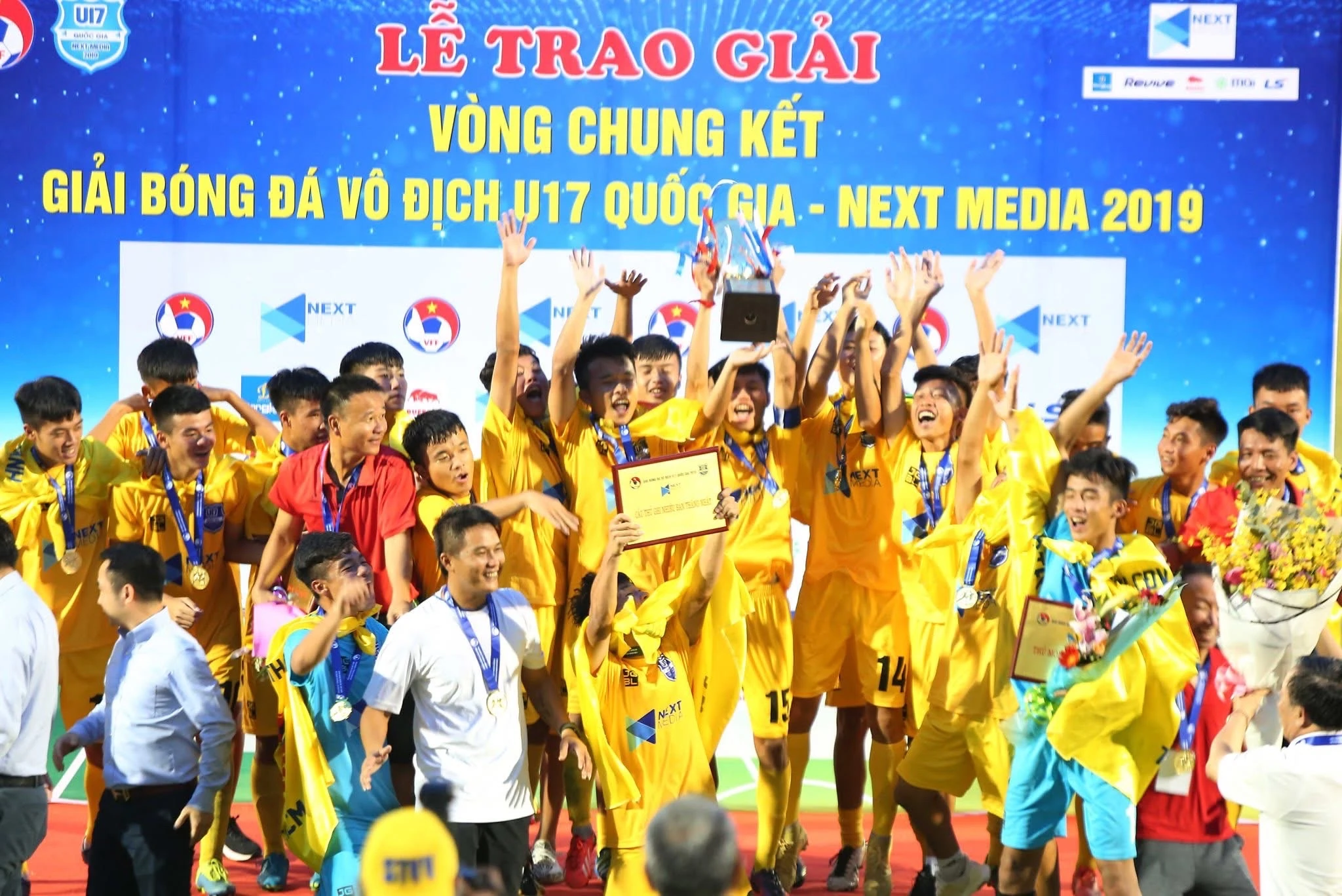 HLV Mai Xuân Hợp và những ký ức thăng hoa cùng bóng đá Thanh Hoá