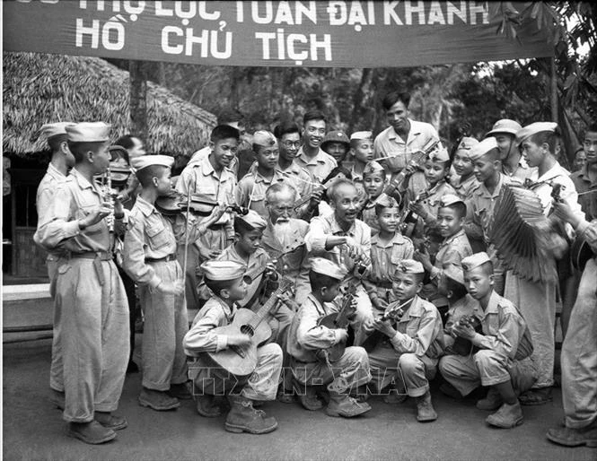 Ngày này năm xưa (15/5): Ngày thành lập Đội Thiếu niên Tiền phong Hồ Chí Minh
