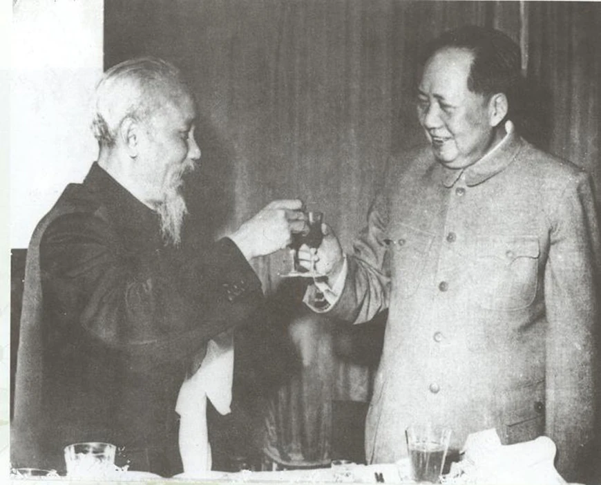 Ngày này năm xưa (16/5): Chính phủ nước Việt Nam Dân chủ cộng hoà thành lập “Quĩ tham gia kháng chiến”