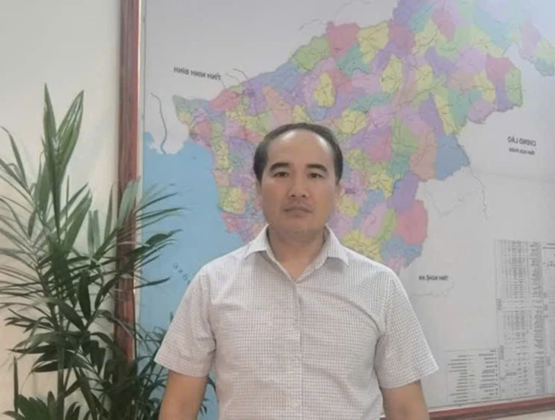 “Khoảng trống” màu xanh (Bài 3): “Trả lại” màu xanh