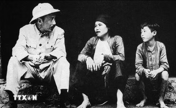 Đạo đức Hồ Chí Minh - biểu tượng văn hóa sáng ngời