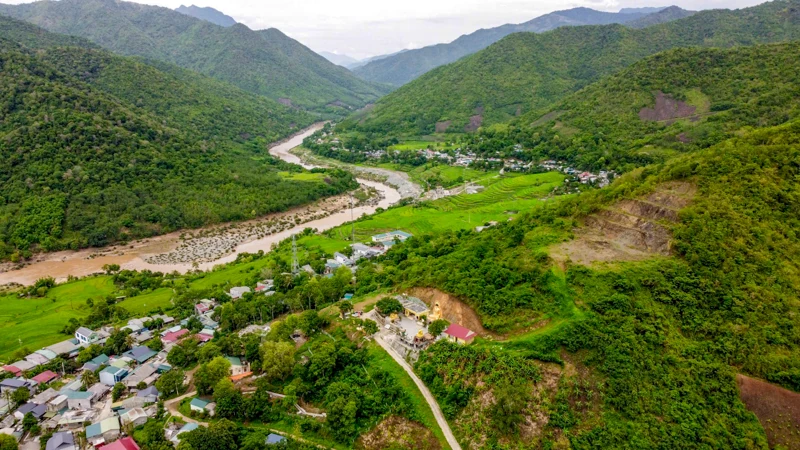 Chùa Tén Tằn - điểm tựa tâm linh giữa đại ngàn biên viễn xứ Thanh