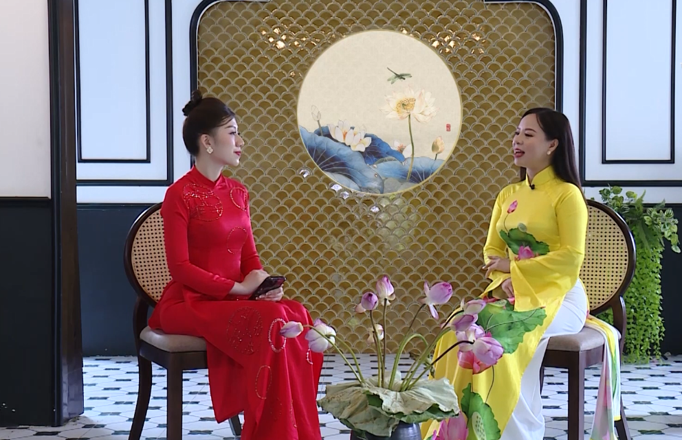 Hát về Bác lòng con trong sáng hơn