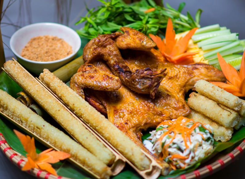 [Thanh Hóa xưa và nay] Có một Son Bá Mười đẹp nguyên sơ giữa mây ngàn hùng vĩ xứ Thanh