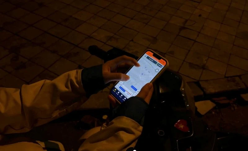 Những cuốc xe đêm giữ giấc mơ giảng đường