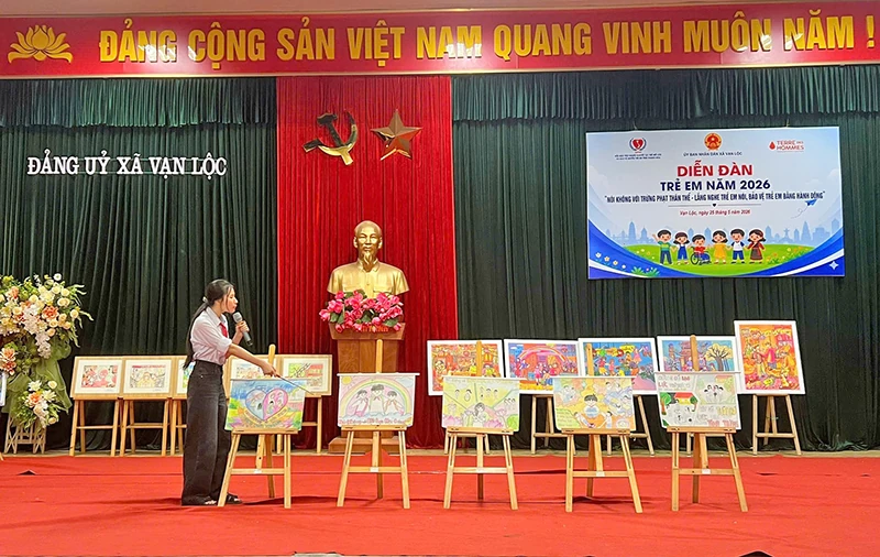 Trẻ em như búp trên cành (Bài 1): Phía sau cánh cổng trường học...