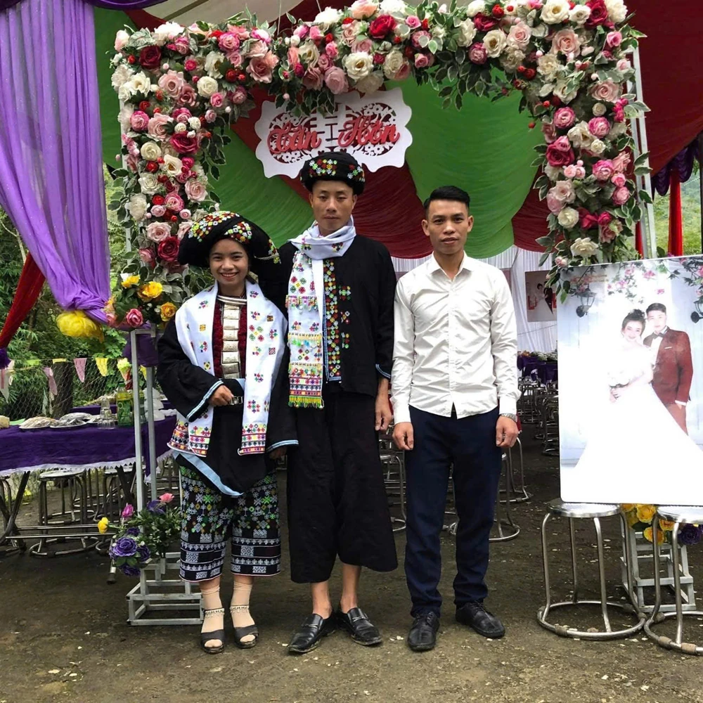 Người Dao đỏ ở Suối Tút giữ gìn trang phục truyền thống