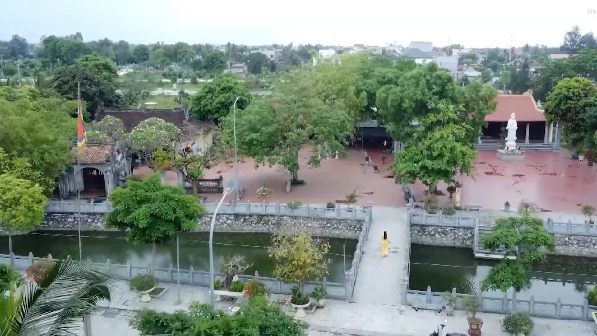 [Thanh Hóa xưa và nay] Ngôi đền cổ nơi vùng biển Hải Tiến